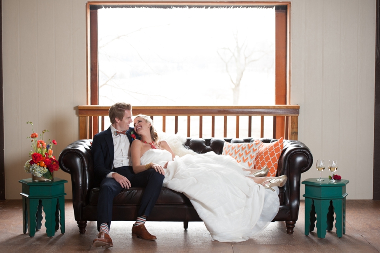 Modern & Rustic Plaid Wedding Ideas via TheELD.com