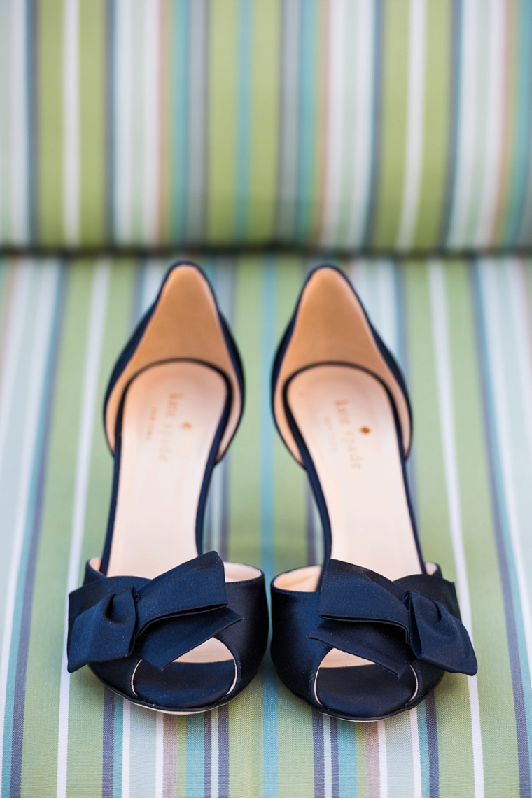 Natural Chic Navy and Orange Wedding via TheELD.com