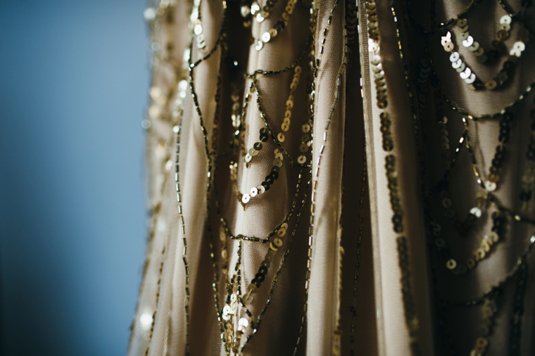 A Black & Gold 1920s Inspired Wedding via TheELD.com