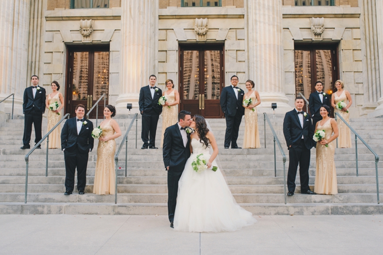 A Black & Gold 1920s Inspired Wedding via TheELD.com