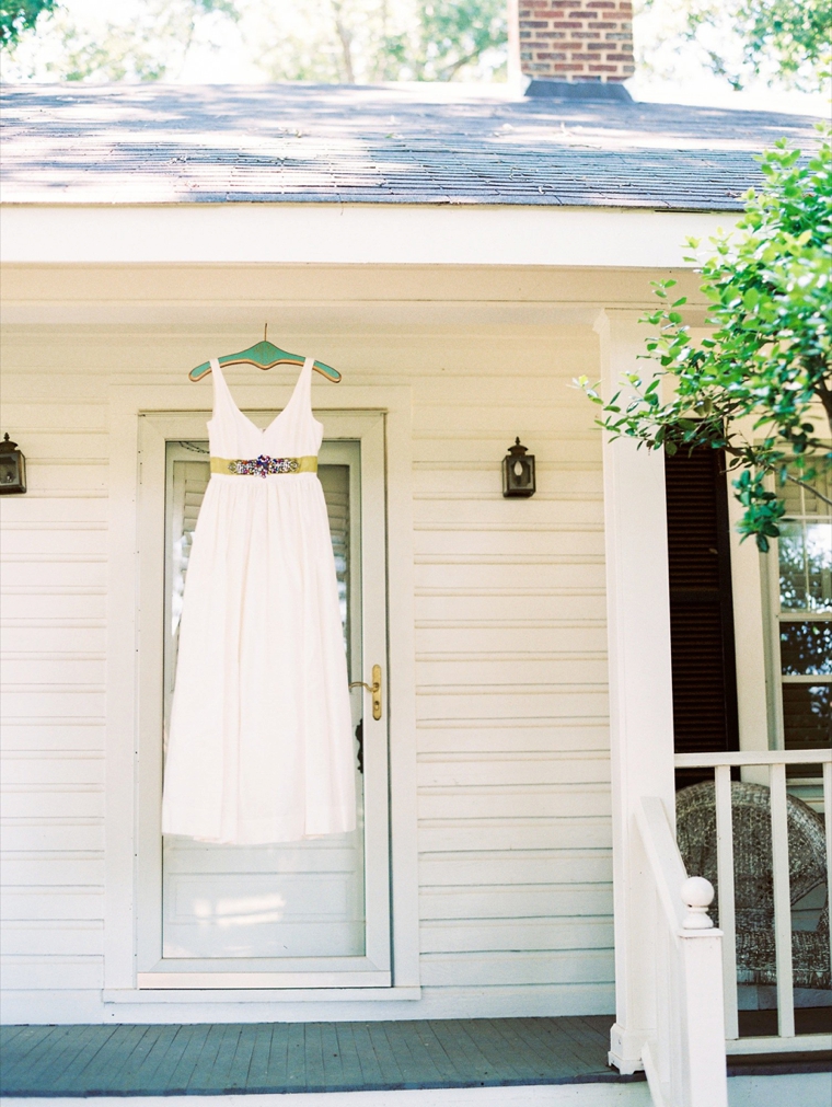 A Glitter Filled Colorful Wedding In North Carolina via TheELD.com