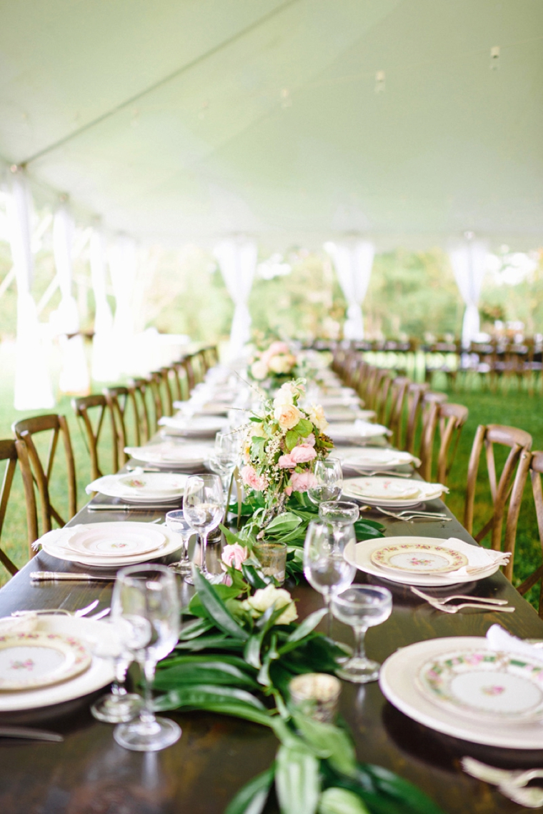 A Vintage Inspired Garden Wedding via TheELD.com