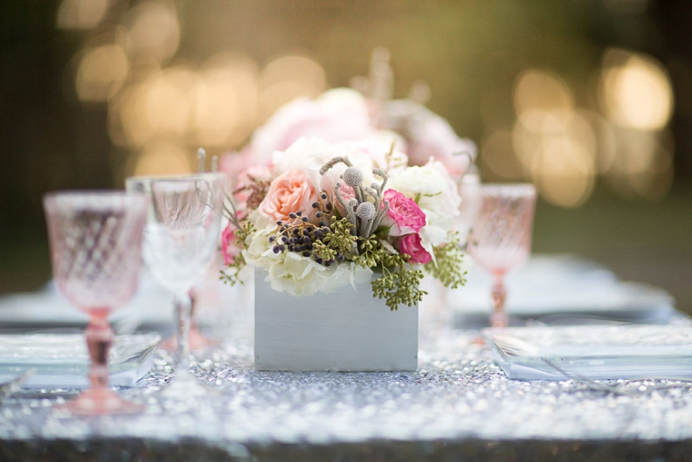 Colorful, Sparkly & Modern Wedding Ideas + ELDs 5 Year Blogiversary! via TheELD.com