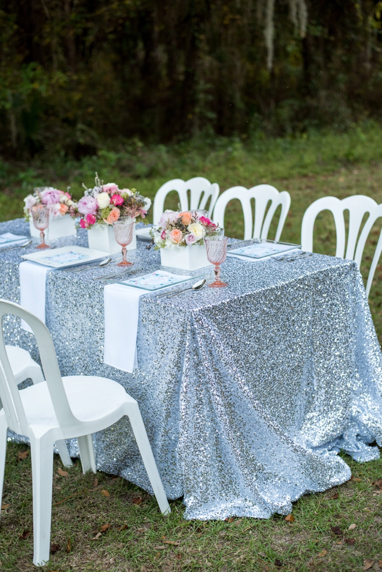 Colorful, Sparkly & Modern Wedding Ideas + ELDs 5 Year Blogiversary! via TheELD.com