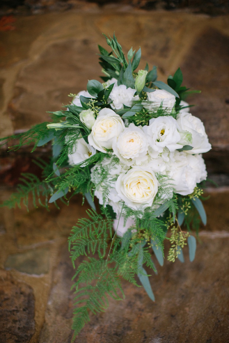 A Rustic Green and White Wedding via TheELD.com