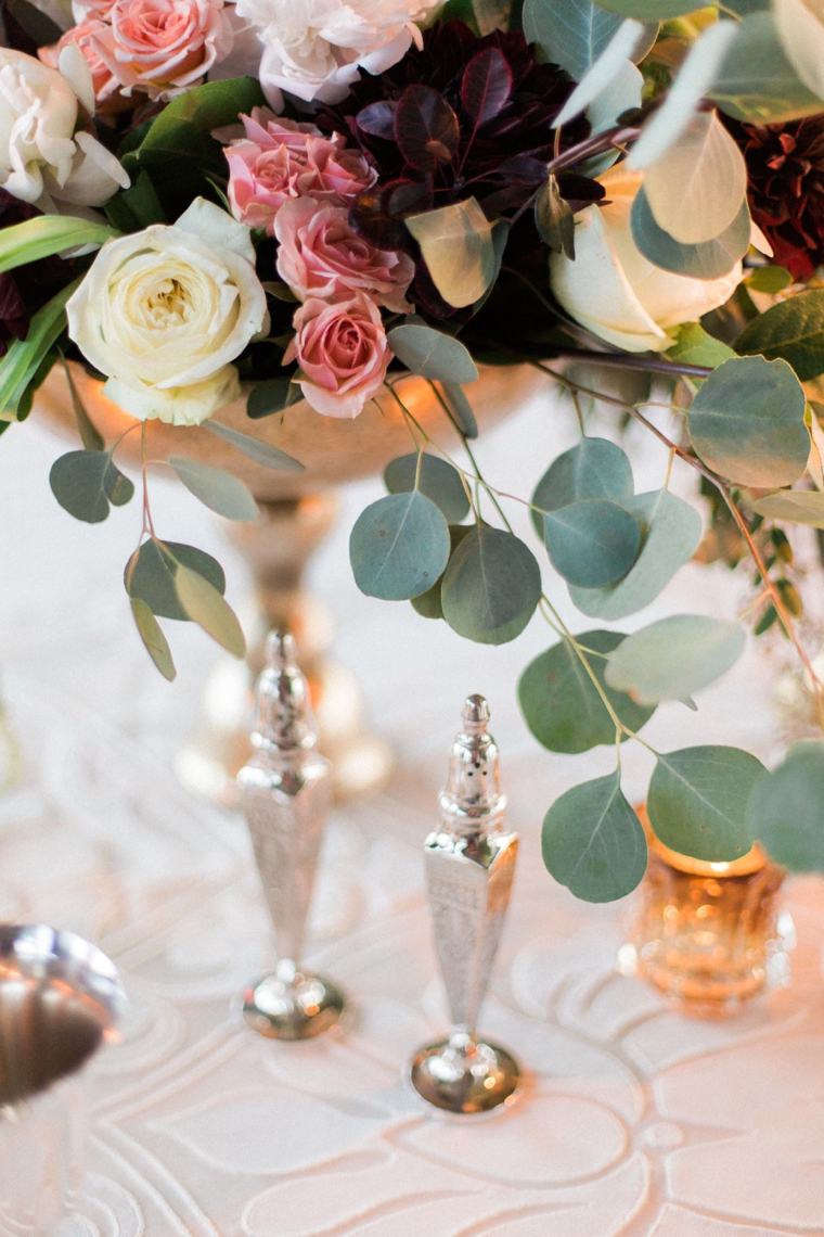 Soft, Romantic & Elegant Wedding Ideas via TheELD.com