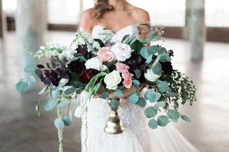 Soft, Romantic & Elegant Wedding Ideas via TheELD.com