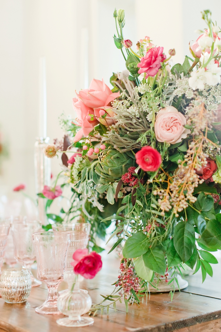 Vintage Boho Wedding Inspiration via TheELD.com