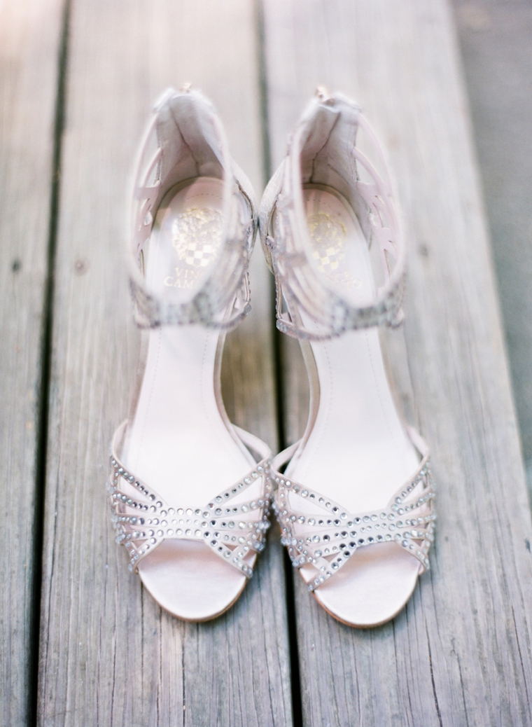 A Vintage Garden Connecticut Wedding via TheELD.com