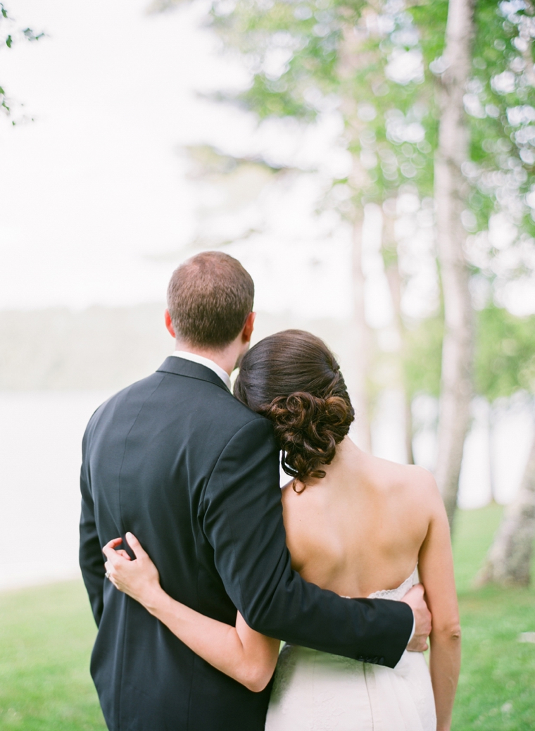 A Vintage Garden Connecticut Wedding via TheELD.com