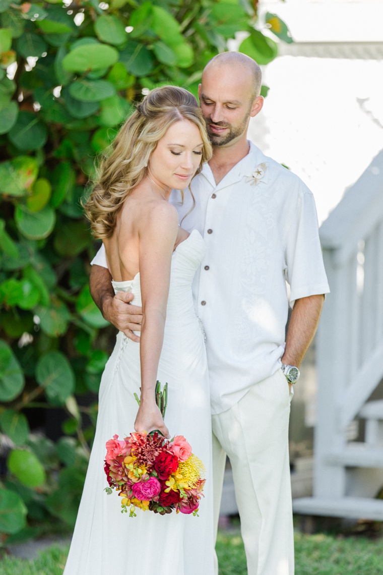 Fun & Eclectic Aqua Beach Wedding via TheELD.com