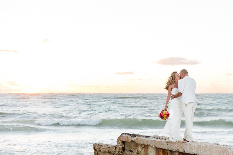 Fun & Eclectic Aqua Beach Wedding via TheELD.com