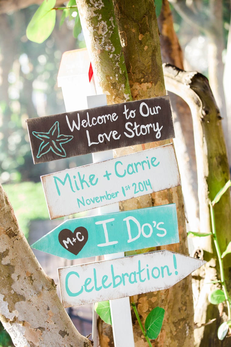 Fun & Eclectic Aqua Beach Wedding via TheELD.com