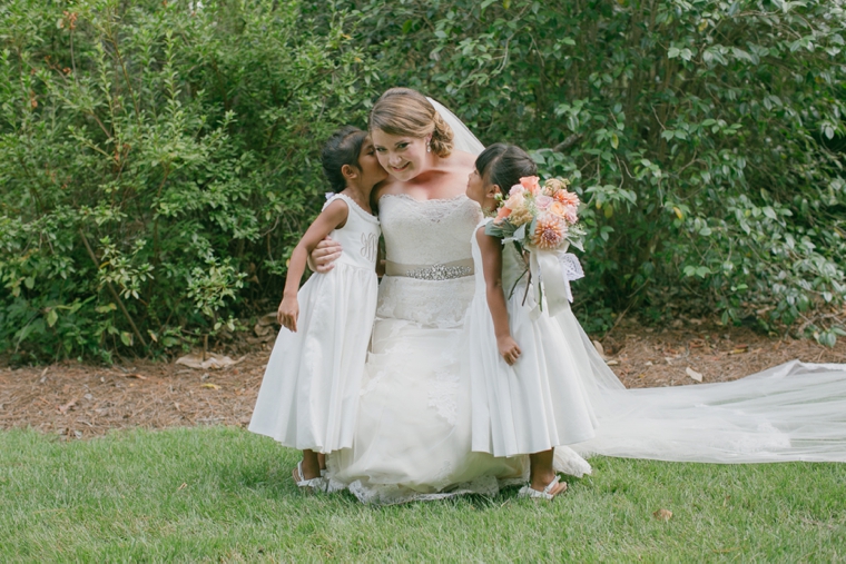 A Rustic Elegant Navy and Peach Wedding via TheELD.com