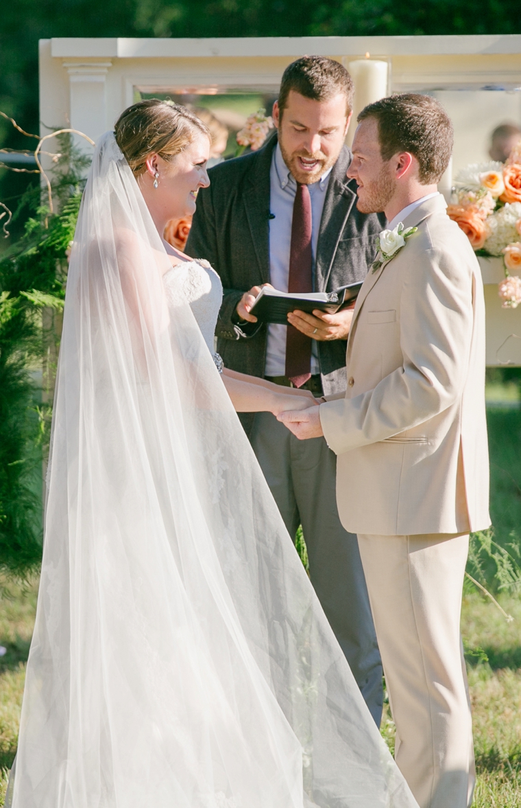 A Rustic Elegant Navy and Peach Wedding via TheELD.com