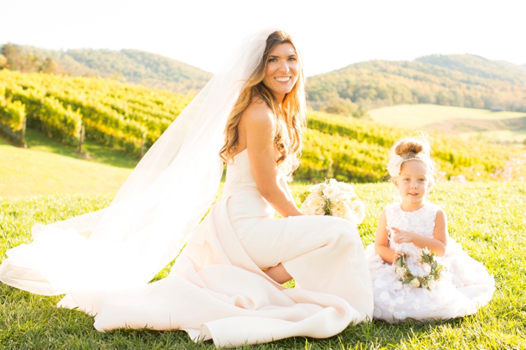 A Colorful Virginia Vineyard Wedding via TheELD.com