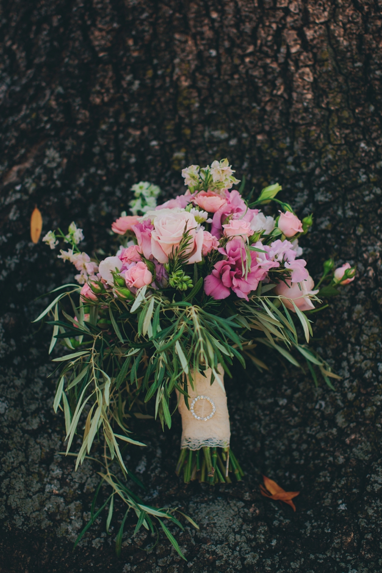 A Glamorous California Ranch Wedding via TheELD.com