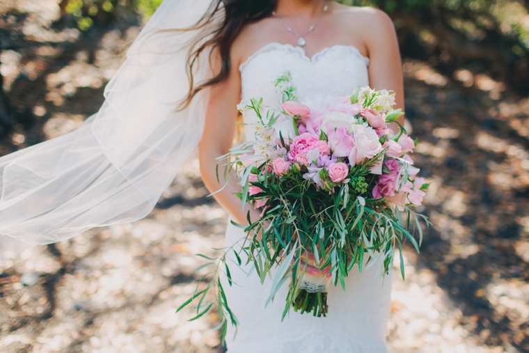 A Glamorous California Ranch Wedding via TheELD.com