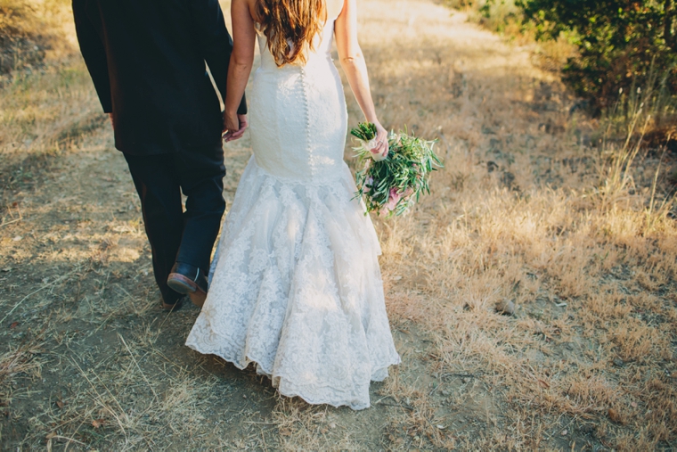 A Glamorous California Ranch Wedding via TheELD.com