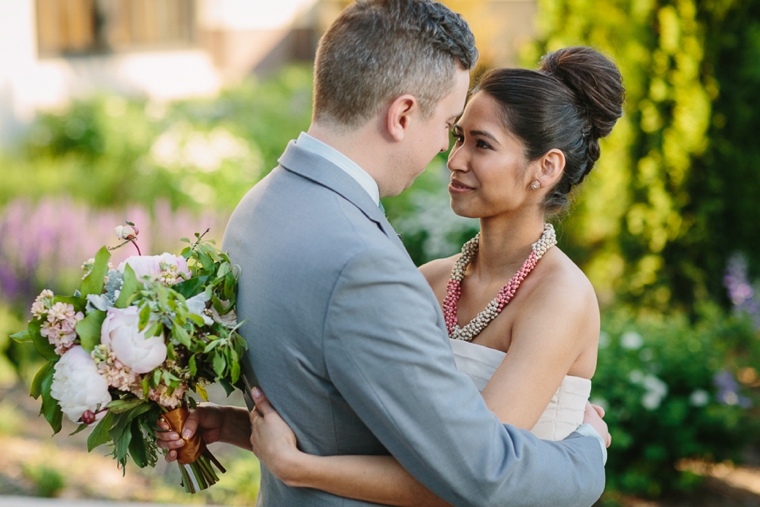 A Romantic Chicago Loft Wedding via TheELD.com