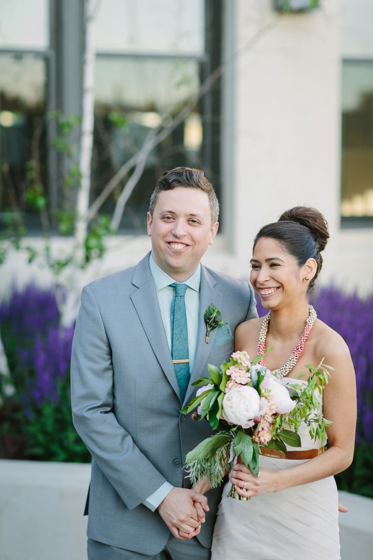 A Romantic Chicago Loft Wedding via TheELD.com