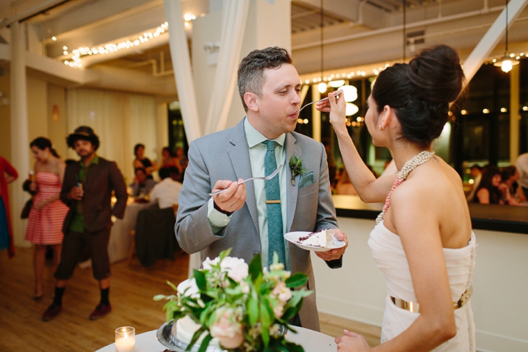 A Romantic Chicago Loft Wedding via TheELD.com