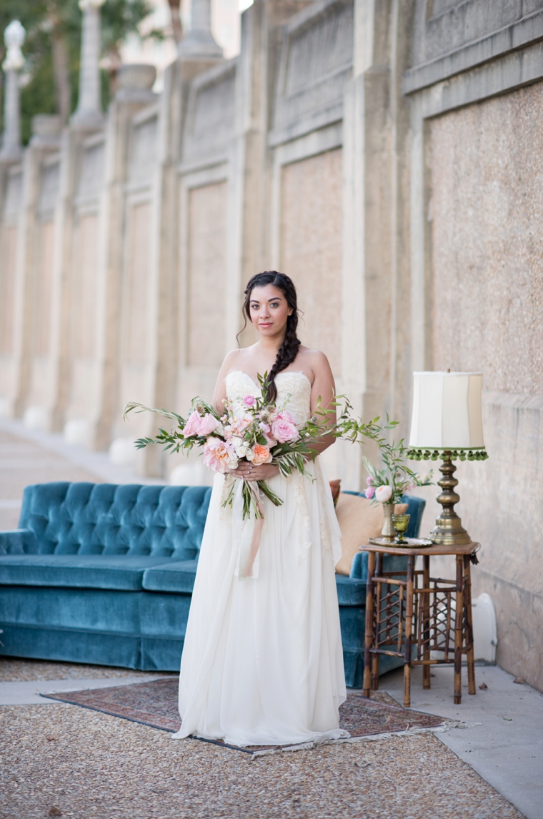 Elegant Bohemian Bridal Inspiration via TheELD.com