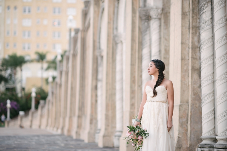 Elegant Bohemian Bridal Inspiration via TheELD.com