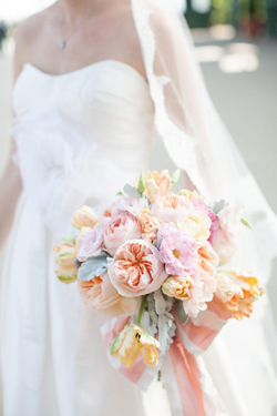24 Spring Bouquets You Cant Miss! via TheELD.com