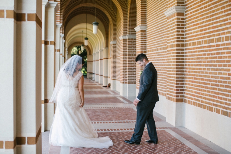 Navy and Peach Garden Wedding via TheELD.com