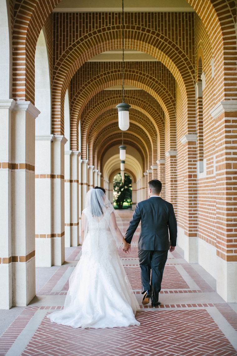 Navy and Peach Garden Wedding via TheELD.com