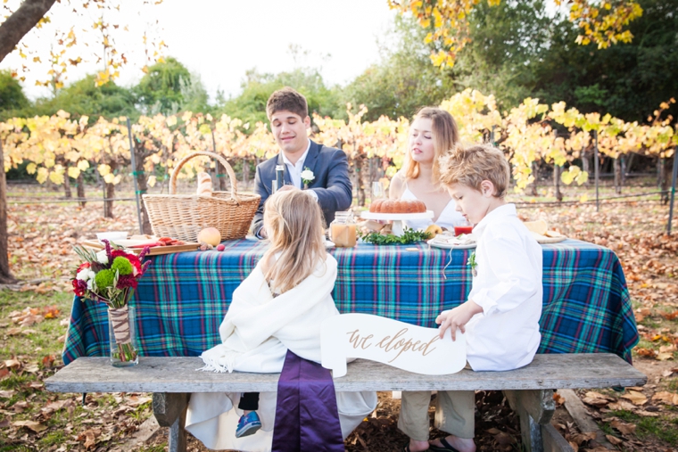 Picnic Inspired Elopement Ideas via TheELD.com