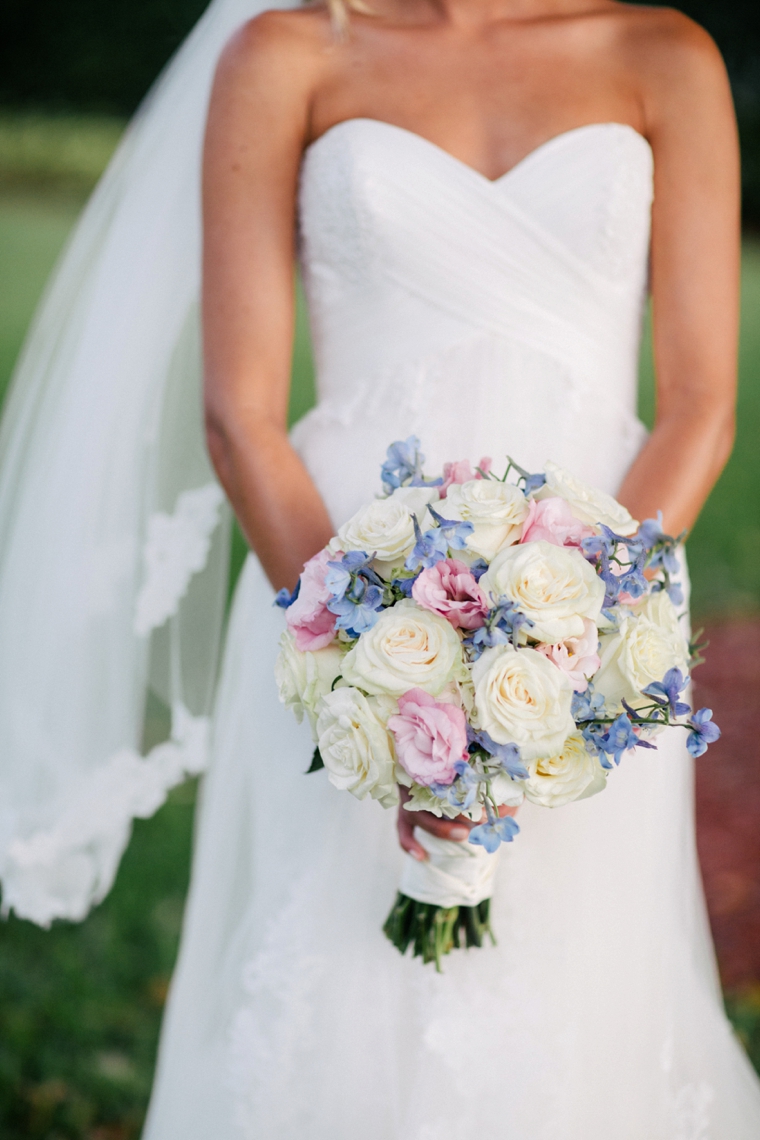 Romantic Pink and Blue Wedding via TheELD.com