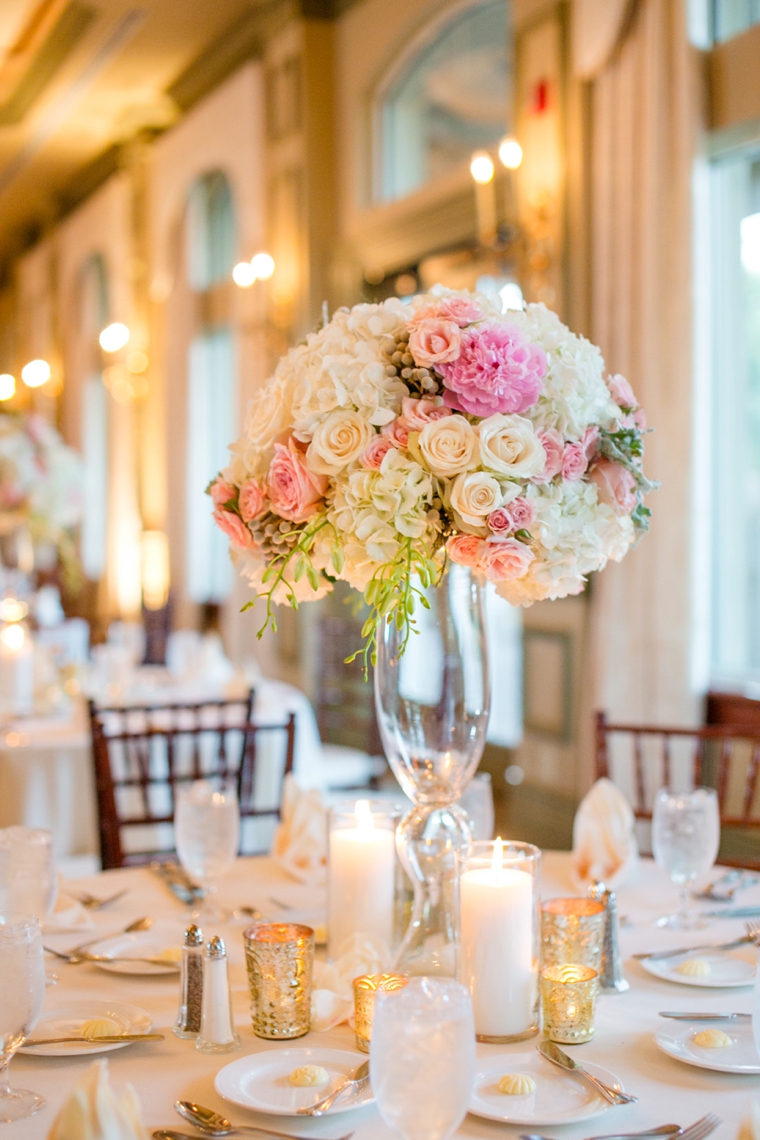 An Elegant Blush and Gold Wedding via TheELD.com