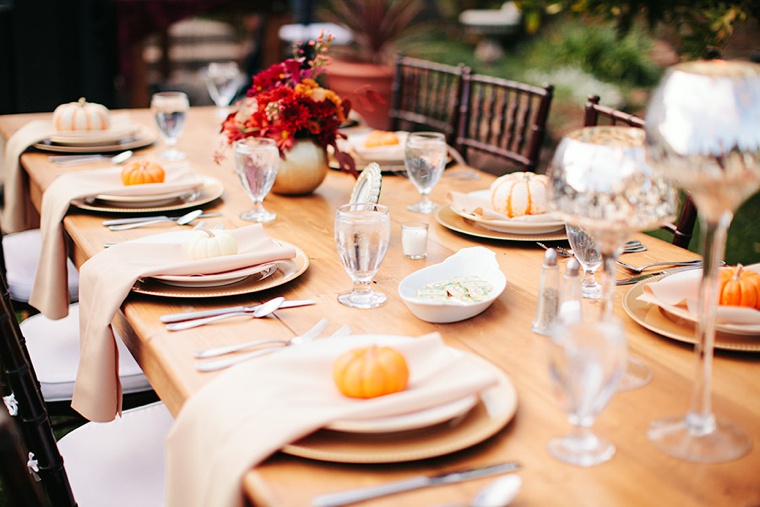 A Marsala & Gold Backyard Fall Wedding via TheELD.com