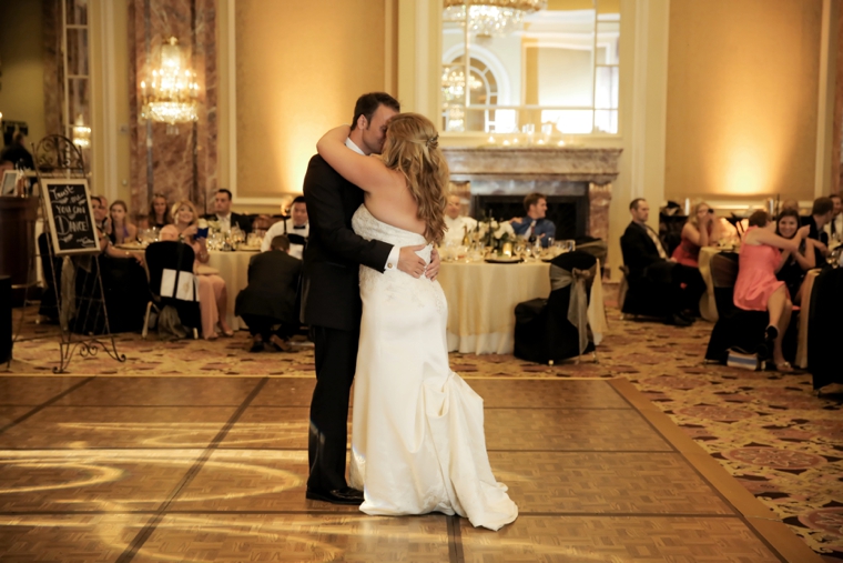 A Timeless, Elegant Black and White Wedding via TheELD.com