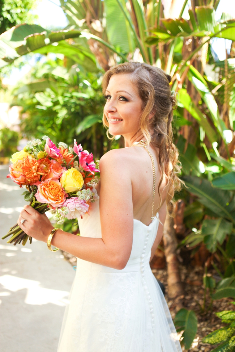 Fun & Colorful Lilly Pulitzer Wedding Ideas via TheELD.com