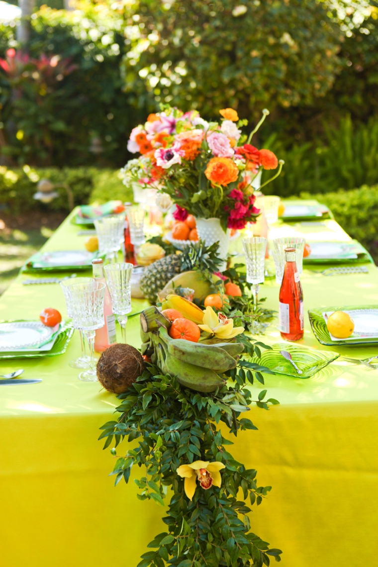 Fun & Colorful Lilly Pulitzer Wedding Ideas via TheELD.com