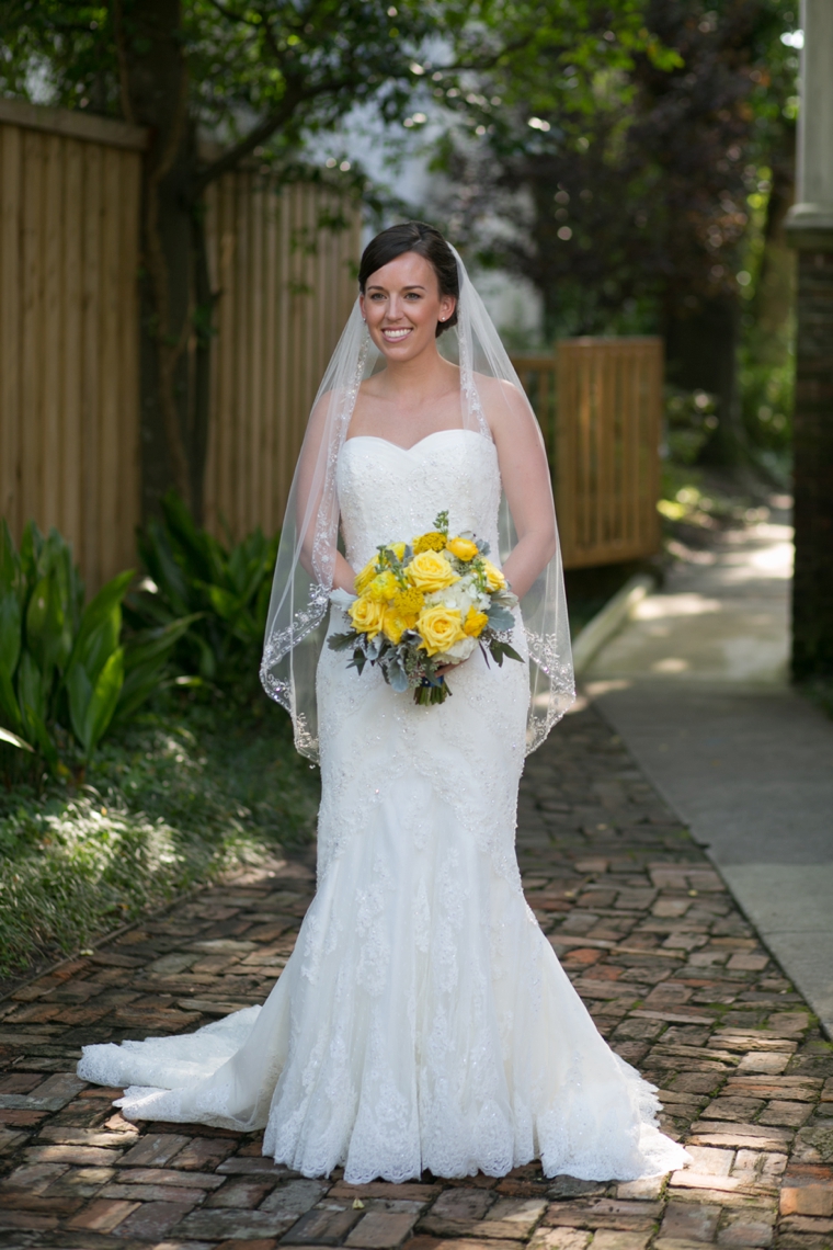 A Navy and Yellow North Carolina Wedding via TheELD.com