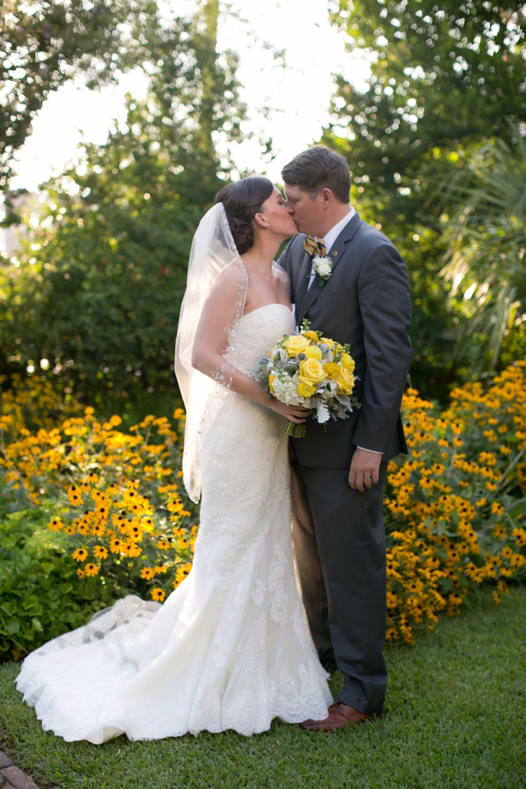 A Navy and Yellow North Carolina Wedding via TheELD.com