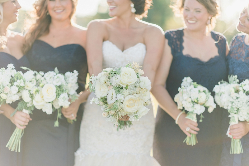 A Navy and Gold North Carolina Wedding via TheELD.com