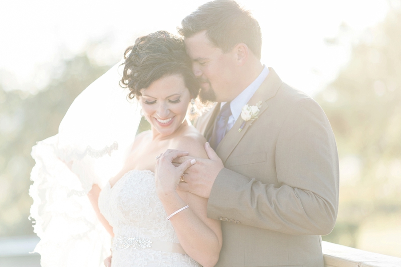 A Navy and Gold North Carolina Wedding via TheELD.com