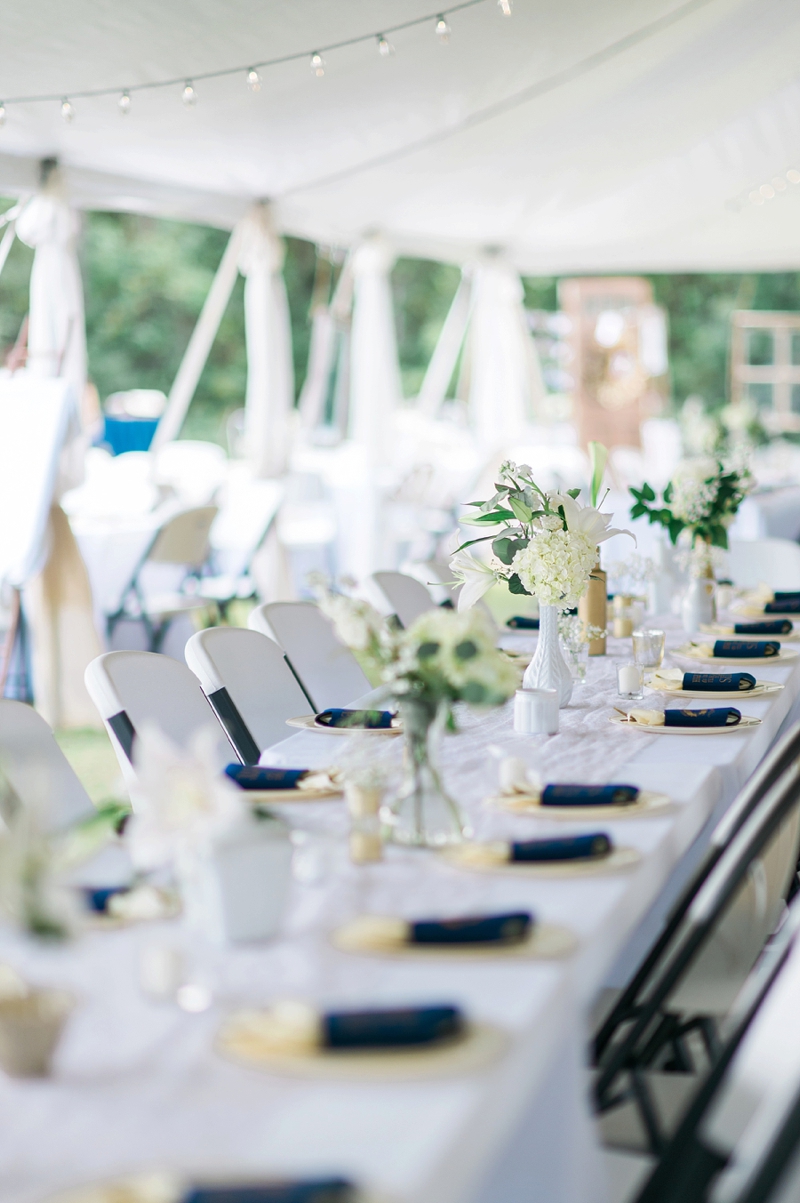 A Navy and Gold North Carolina Wedding via TheELD.com