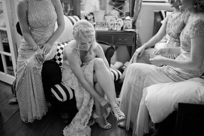 A Vintage Glam New Years Eve Wedding via TheELD.com