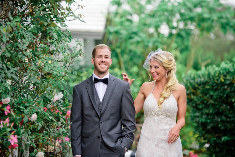 A Vintage Glam New Years Eve Wedding via TheELD.com