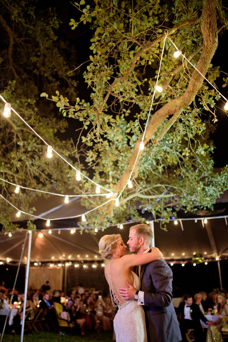 A Vintage Glam New Years Eve Wedding via TheELD.com