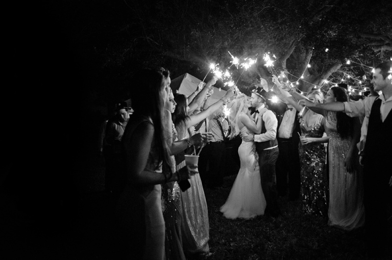 A Vintage Glam New Years Eve Wedding via TheELD.com