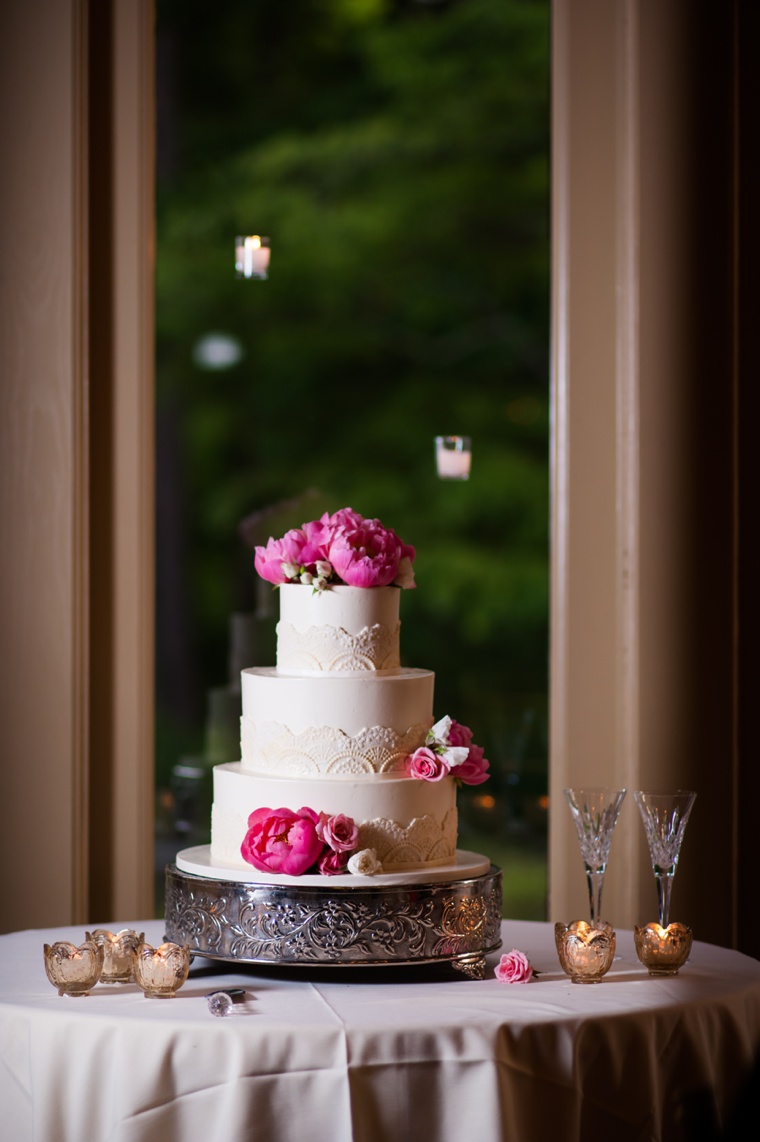 Elegant Pink and Gold Wedding via TheELD.com