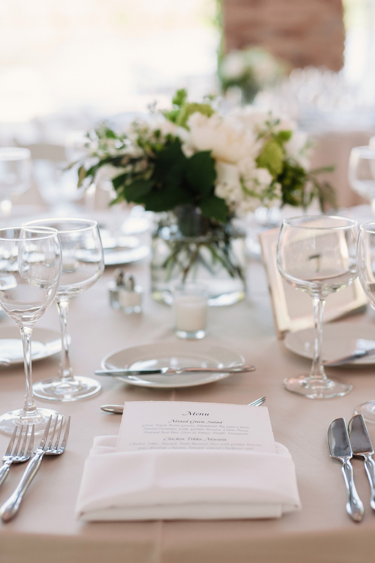 An Elegant Chicago Botanic Garden Wedding via TheELD.com