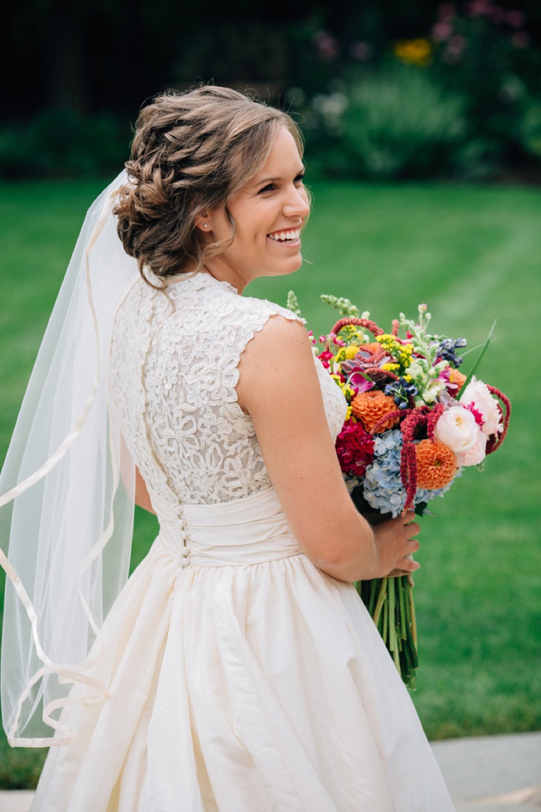 Colorful & Rustic Illinois Barn Wedding via TheELD.com